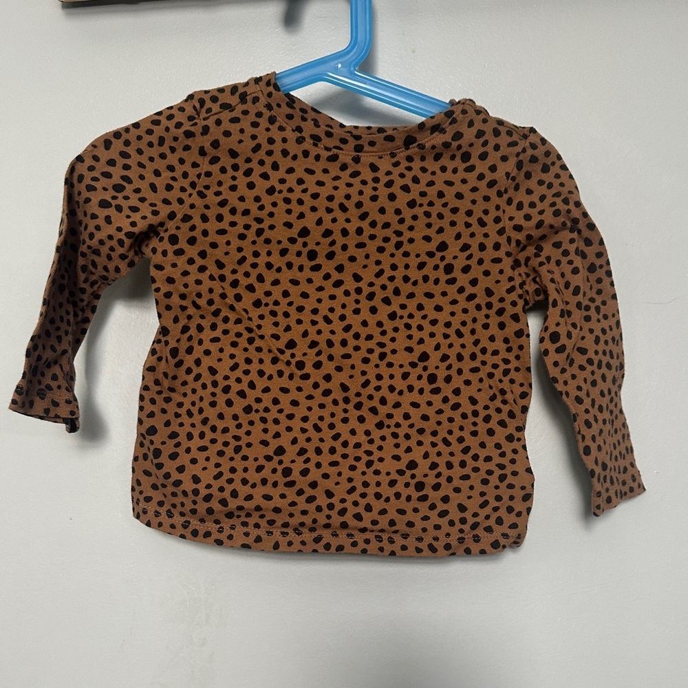 Old Navy Cheetah Long sleeve top